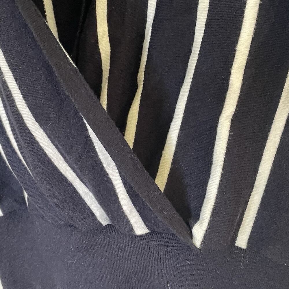 Umgee Tie Cross Back Sweater Womens Size Large Navy Blue White Horizontal Stripe - Picture 6 of 8